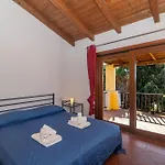 Selena Villa Punta de su Torrione